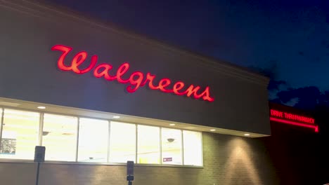 Walgreens-Durgstore-Drive-Thru-Apotheke-Bei-Nacht