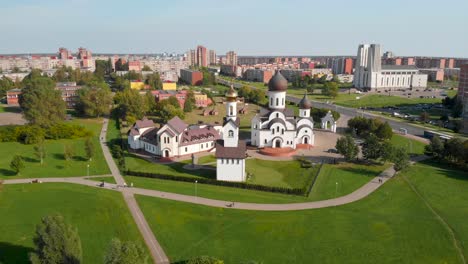 Pokrov-Nikolskaya-orthodox-church-in-Klaipeda,-Lithuania