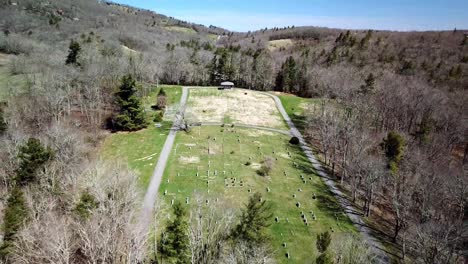 Cemetery-in-Blowing-Rock-NC-in-4K