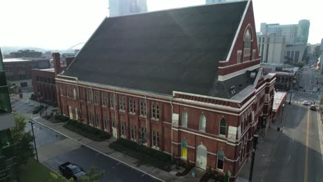 Luftaufnahme-Des-Ryman-Auditoriums-In-Nashville,-Tennessee