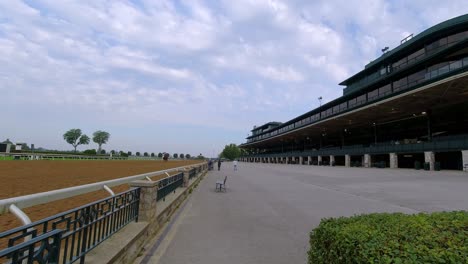 Pfanne-Der-Rennstrecke,-Keeneland-Rennstrecke-In-Lexington,-Kentucky