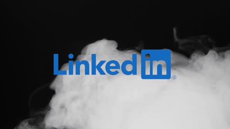 Editorial-Ilustrativa-Del-Icono-De-Linkedin-Que-Aparece-Cuando-El-Humo-Sobrevuela