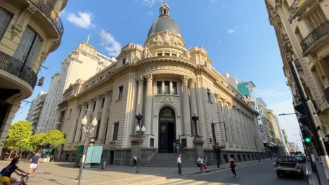 Rosario-Argentina-images-of-the-city-skyline,-buildings-and-architecture-walk-through-the-gimbal-center-where-the-best-soccer-player-in-the-world-was-born