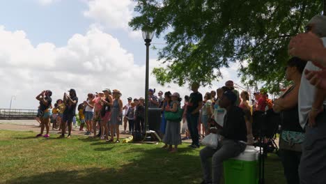 Crowd-enjoys-performance-French-Quarter-Fest-New-Orleans-Day