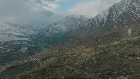 Rakaposhi-Höhe:-7.788-M