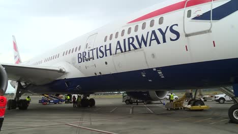 Avión-De-British-Airways-Preparándose