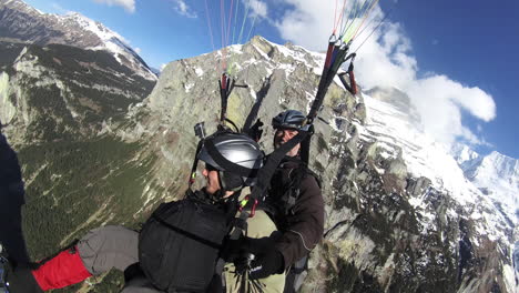 Experiencia-De-Por-Vida-De-Parapente-Por-Primera-Vez-En-Los-Alpes-Suizos