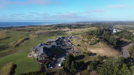 Famoso-Albergue-De-Dunas-De-Bandon-Con-Vista-A-Las-Dunas-Del-Pacífico-Y-Campos-De-Golf-De-Dunas-De-Bandon