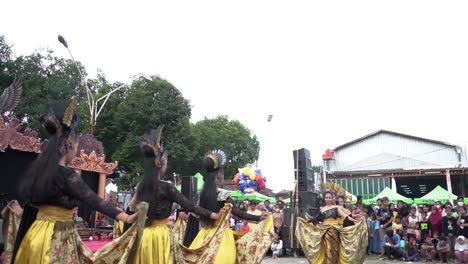 Danza-Cultural-Clásica-De-Gegesik-Cirebon