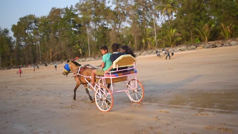 Antigua-Forma-De-Transporte-En-La-India