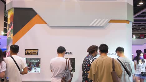 El-Stand-De-Bandai,-Fabricante-Multinacional-Japonés-De-Juguetes-Y-Editor-De-Videojuegos,-Se-Ve-Durante-El-Evento-De-Exhibición-Anicom-And-Games-Acghk-En-Hong-Kong