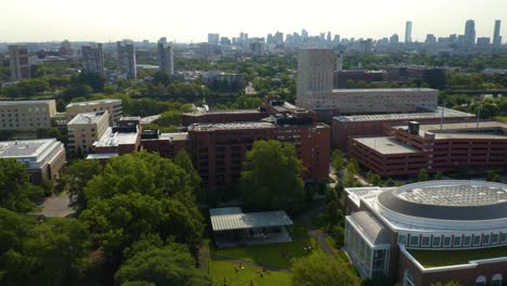 Vogelperspektive-Auf-Harvard