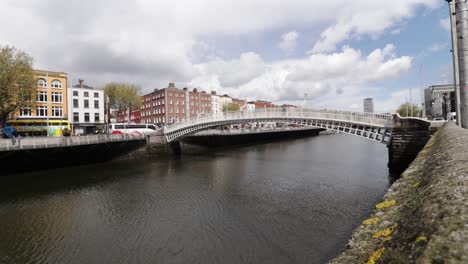 Ha-penny-bridge-during-a-beautiful-day