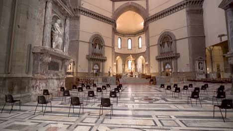 interior-and-architectural-details-of-the-Cathedral-of-Florence-on-the-Duomo-di-Firenze,-Italy,-January-12,-2022