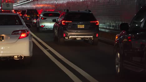 Im-Lincoln-Tunnel,-Der-Nach-New-York-City-Führt