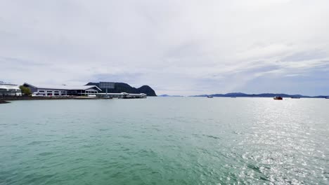 Una-Toma-Estática-De-La-Impresionante-Vista-De-La-Playa-En-Langkawi