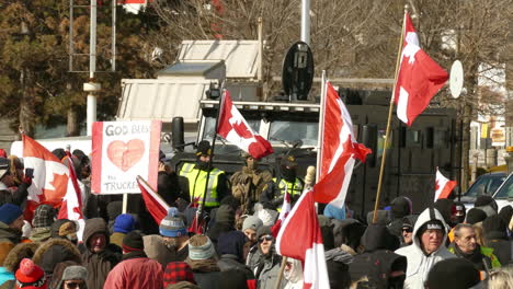 Protestkundgebung-Des-Freiheitskonvois-Von-Ottawa-Gegen-Das-Impfmandat