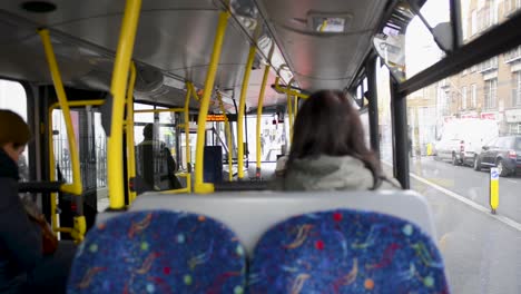Dublin-Bus-Hat-Busse-Mit-Wasserstoffantrieb-Für-Die-Stadt-Bestellt,-Um-Die-Umweltverschmutzung-Und-Den-CO2-Ausstoß-Zu-Reduzieren