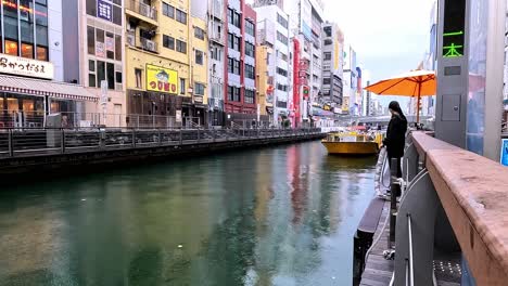 F-Dotonbori,-Ein-Haupttouristenziel-In-Osaka-Entlang-Des-Dotonbori-Kanals-Von-Dotonboribashi-Bri