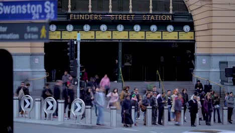 Zeitraffer-Der-Flinder-Station,-Melbourne-Tagsüber,-Juli-2019