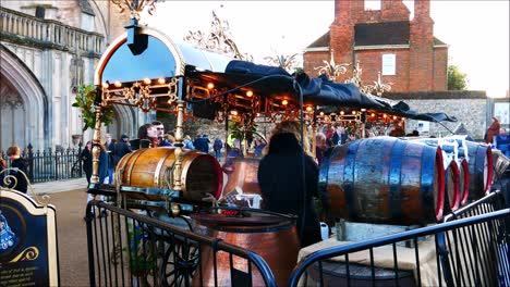 Glühwein-Auf-Den-Weihnachtsmärkten-In-Winchester