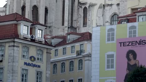 Lisbon-pan-over-Convento-do-Carmo