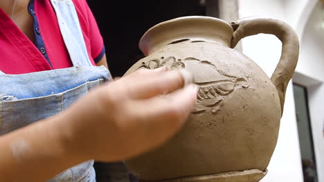 Mexikanisches-Traditionelles-Töpferhandwerk-In-Oaxaca