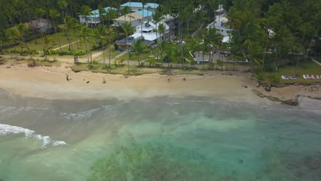 Ein-Wunderschöner-Strand-In-Der-Dominikanischen-Republik-Namens-Playa-Bonita-In-Las-Terrenas