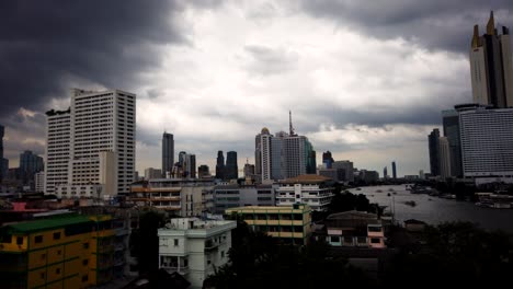 Chaophraya-River-is-filled-with-history-and-culture