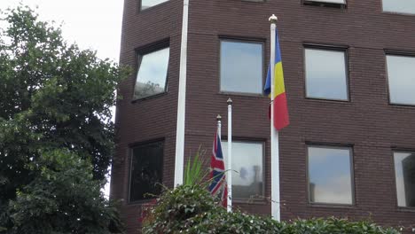 Establishing-shot-Consulate-of-Romania-in-London