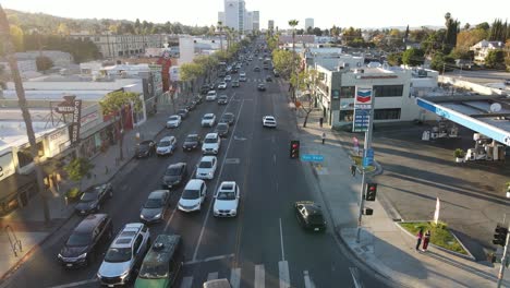 Ventura-Boulevard-In-Sherman-Oaks,-Luftaufnahme