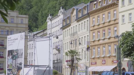 Stadtstraßen-Der-Schönen-Europäischen-Stadt-Prag,-Tschechische-Republik