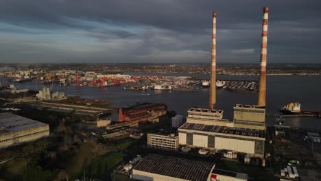 Lifeline-Biostromerzeugung-Poolbeg-Station-Dublin-Ringsend,-Irland