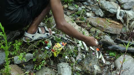 Fish-killing-festival-of-the-Himalaya:-Maund-Mela