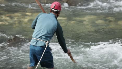 Single-man-wading-technique