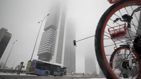 Vida-Normal-Restaurada-En-Medio-De-La-Tormenta-Filomena-En-Madrid-España