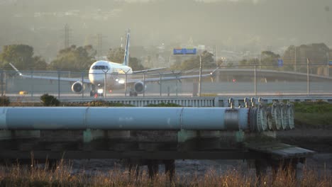 Redaktionelle-Inhalte-Für-Flugzeuge-Der-Alaska-Airlines