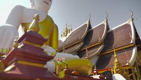 4K-Temple-footage---video-in-Chiangmai,-Thailand