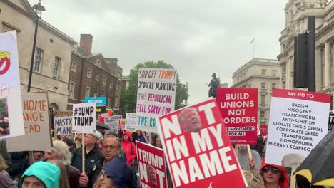 Gemeinsam-Gegen-Trump-Protestmarsch-Im-Zentrum-Von-London