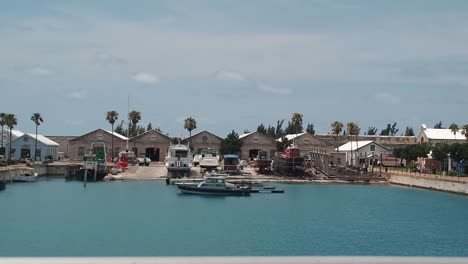 Bermuda-Ferry-transportation-that-travels-from-Hamilton-City-to-the-the-Royal-Naval-Dockyard