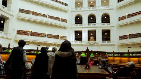 Biblioteca-Estatal-Victoria-Julio,-2019-Biblioteca-De-Melbourne