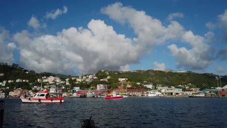 Imágenes-épicas-De-Barcos-De-Pesca-En-Carenage-St-George,-Granada