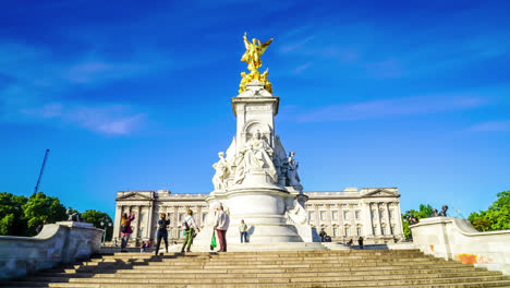 Londres,-Inglaterra,-Circa:-Timelapse-Palacio-De-Buckingham-En-Londres,-Inglaterra