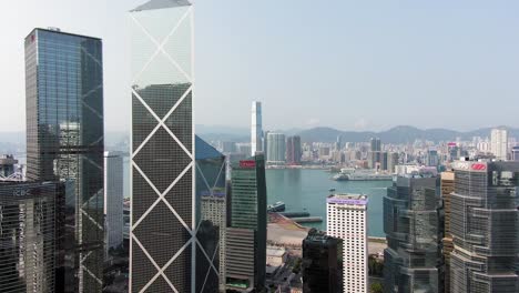 Distrito-Exclusivo-De-Wan-Chai-De-Hong-Kong-Y-Rascacielos-Del-Puerto-De-Victoria,-Vista-Aérea