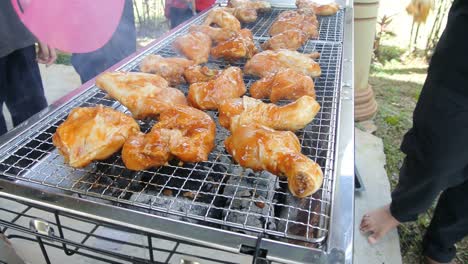 Marinated-chicken-with-various-spices,-grilled-over-charcoal