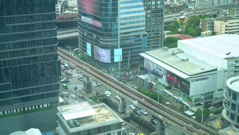 Bangkok-Thailand,-19-Sep-2020---Traffic-at-Sathorn-district-in-Bangkok-city,-Thailand