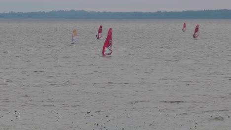 Windsurfing-festival-on-the-lake