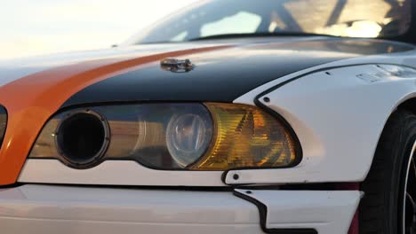 Headlight,-Fender-and-Hood-of-Luxury-Sports-Car,-Close-Up