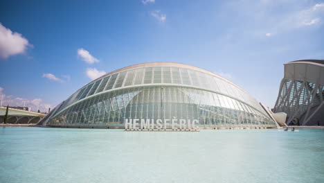 Hemisferic,-Ciudad-De-Las-Artes-Y-Las-Ciencias,-Valencia-Timelapse-4k