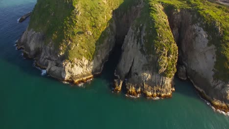 Espectacular-Vista-Aérea-Con-Drone-De-La-Hermosa-Playa-De-Villa-Rica,-Veracruz,-México